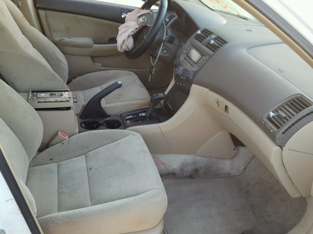 3HGCM56496G710383 - 2006 HONDA ACCORD LX WHITE photo 5