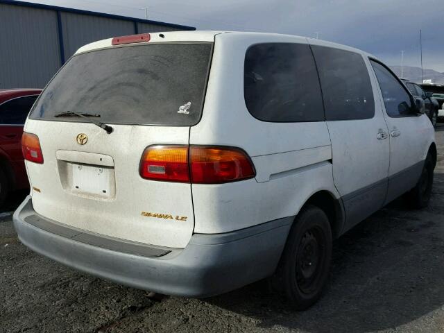 4T3ZF13C1WU026211 - 1998 TOYOTA SIENNA LE WHITE photo 4