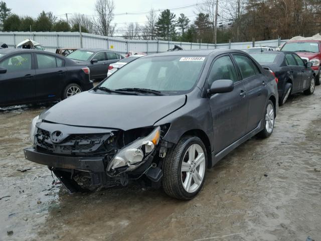 2T1BU4EE0DC982116 - 2013 TOYOTA COROLLA BA CHARCOAL photo 2