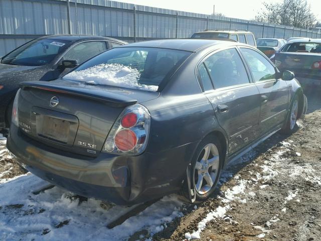 1N4BL11D15C332841 - 2005 NISSAN ALTIMA SE CHARCOAL photo 4