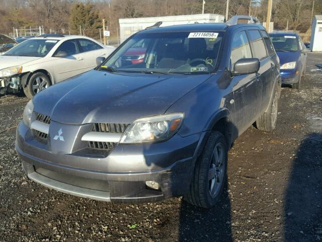 JA4LZ41F76U014163 - 2006 MITSUBISHI OUTLANDER GRAY photo 2