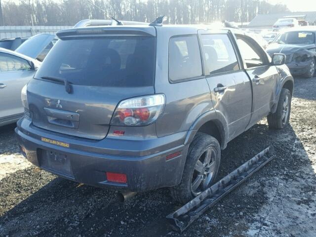 JA4LZ41F76U014163 - 2006 MITSUBISHI OUTLANDER GRAY photo 4