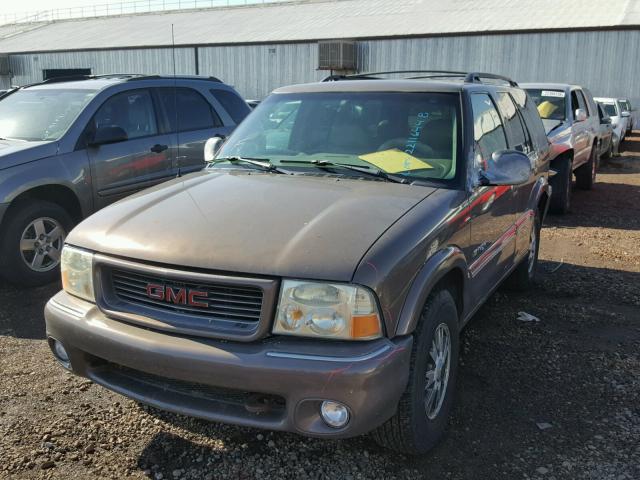 1GKDT13W6W2953778 - 1998 GMC ENVOY CHARCOAL photo 2