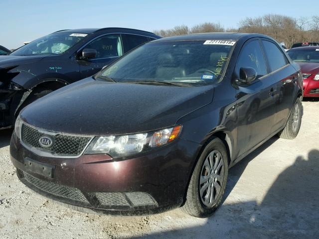 KNAFU4A25A5817701 - 2010 KIA FORTE EX MAROON photo 2