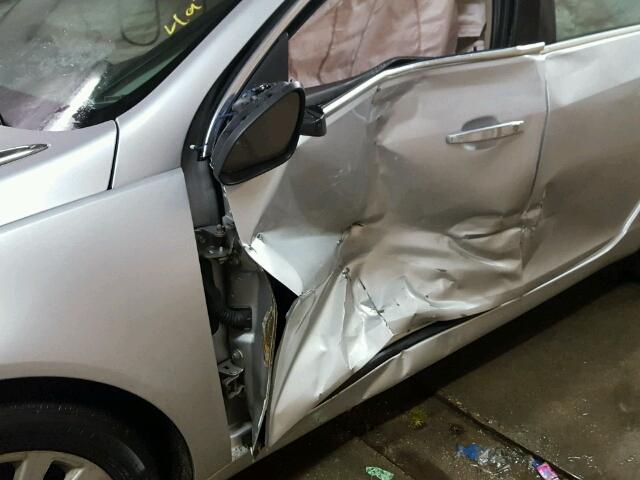 2G4GS5EK0C9208899 - 2012 BUICK REGAL PREM SILVER photo 9
