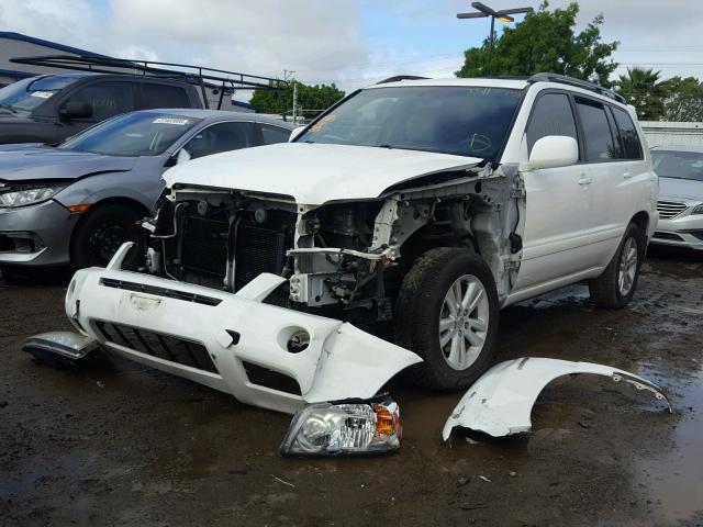 JTEDW21AX70016912 - 2007 TOYOTA HIGHLANDER WHITE photo 2