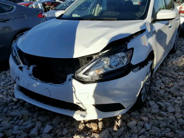 3N1AB7AP5GY292332 - 2016 NISSAN SENTRA S WHITE photo 9