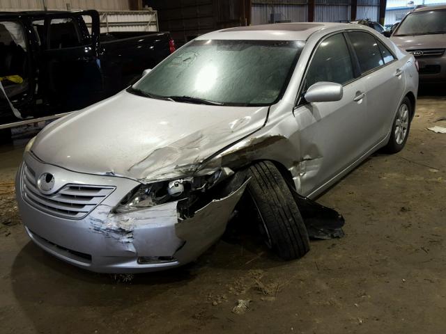 4T1BK46K68U066345 - 2008 TOYOTA CAMRY LE SILVER photo 2