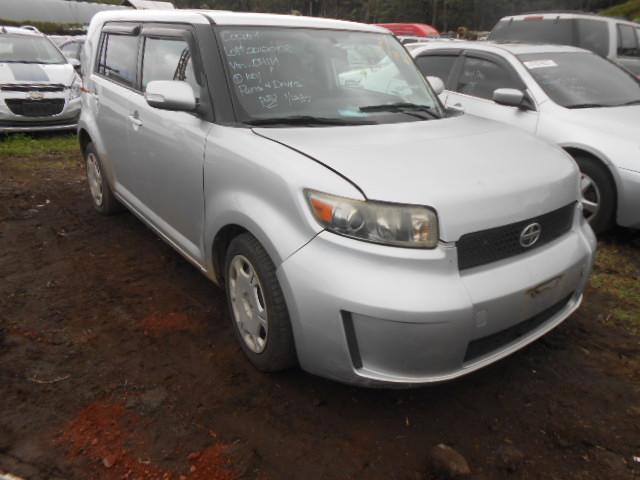 JTLKE50EX81014114 - 2008 TOYOTA SCION XB SILVER photo 1