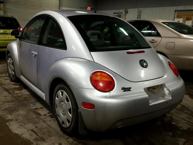 3VWBA21C4XM453701 - 1999 VOLKSWAGEN NEW BEETLE 银色 照片 3
