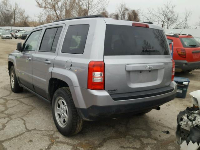 1C4NJPBBXGD698517 - 2016 JEEP PATRIOT SP SILVER photo 3