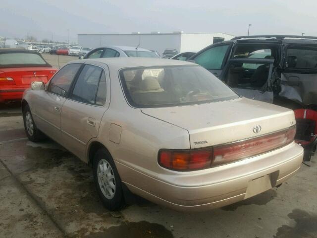 JT2SK12E6P0147671 - 1993 TOYOTA CAMRY LE GOLD photo 3