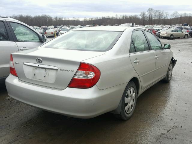 4T1BE30K03U756238 - 2003 TOYOTA CAMRY LE SILVER photo 4