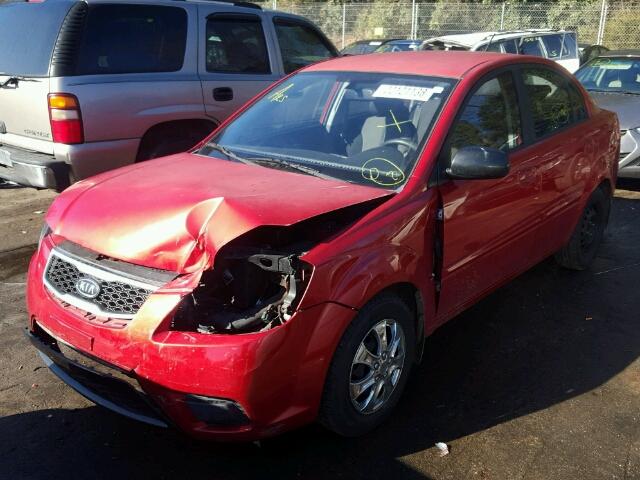 KNADH4A3XB6750139 - 2011 KIA RIO BASE RED photo 2