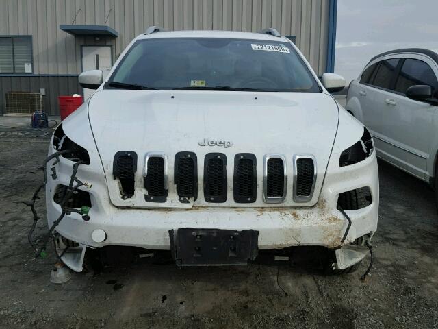 1C4PJMCB0FW529941 - 2015 JEEP CHEROKEE L WHITE photo 9