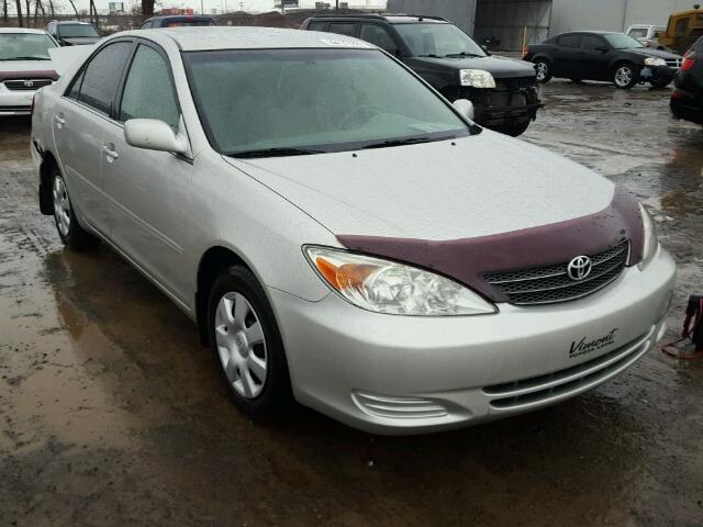 4T1BE32K54U888457 - 2004 TOYOTA CAMRY LE SILVER photo 1