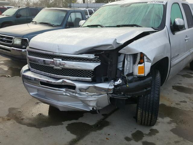 3GCPCSE02DG250397 - 2013 CHEVROLET SILVERADO SILVER photo 9