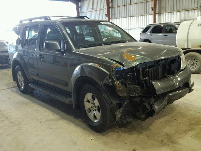 5N1AR18U96C631324 - 2006 NISSAN PATHFINDER GRAY photo 1