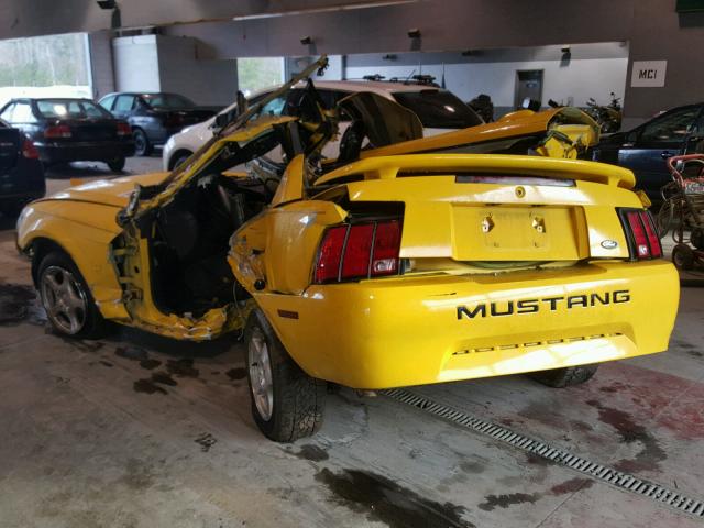 1FAFP40644F182361 - 2004 FORD MUSTANG YELLOW photo 3