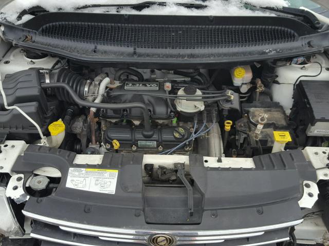 2A4GP44R67R362371 - 2007 CHRYSLER TOWN & COU WHITE photo 7