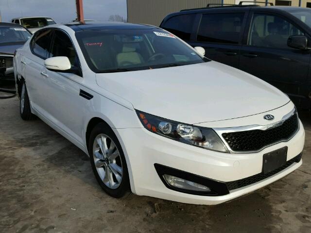 KNAGN4A79B5099231 - 2011 KIA OPTIMA EX WHITE photo 1