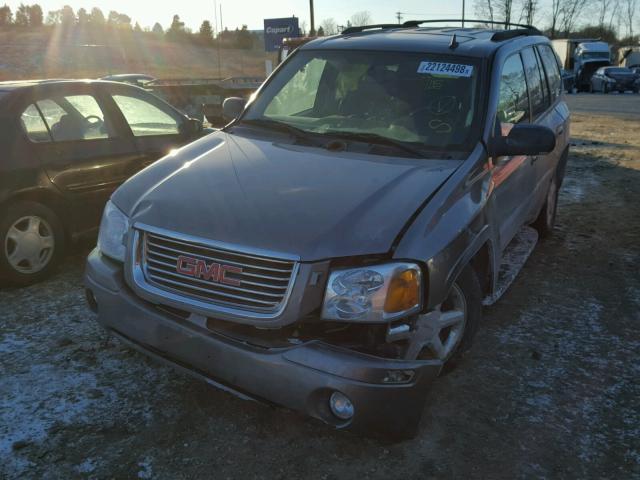 1GKDT13S182204385 - 2008 GMC ENVOY SILVER photo 2