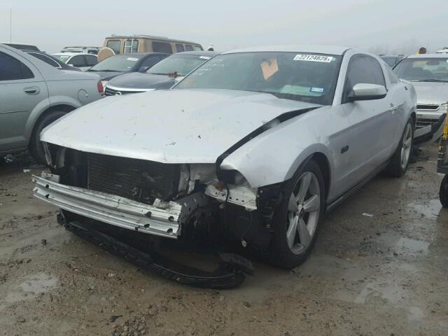 1ZVBP8CF4C5258951 - 2012 FORD MUSTANG GT SILVER photo 2