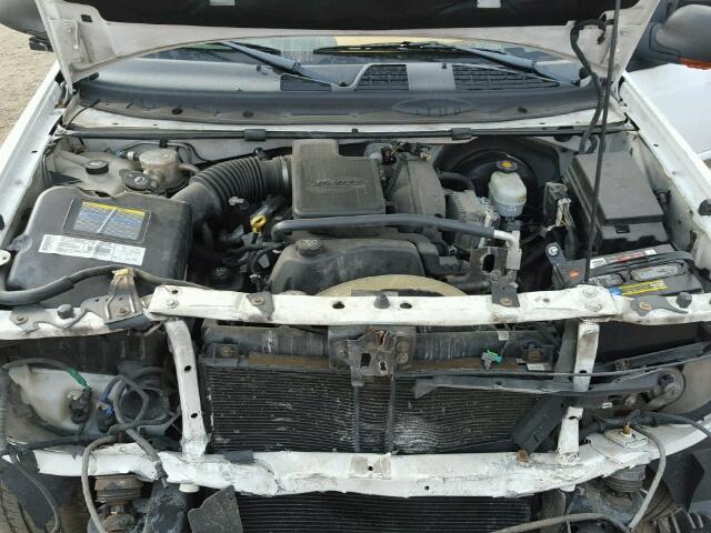 1GKET16S436120160 - 2003 GMC ENVOY XL WHITE photo 7