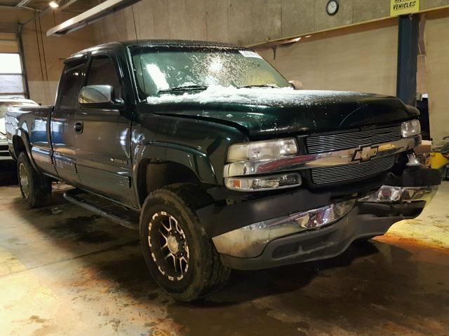 1GCHC29U32E219455 - 2002 CHEVROLET SILVERADO GREEN photo 1