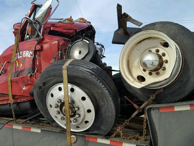 1FDYY95X3JVA36240 - 1988 FORD L-SERIES L RED photo 9