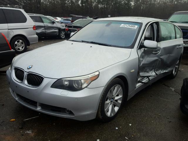 WBANB33524B109303 - 2004 BMW 545 I SILVER photo 2