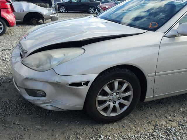 JTHBA30G945002809 - 2004 LEXUS ES 330 SILVER photo 9