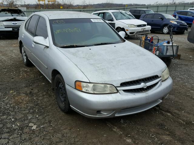 1N4DL01D2YC149651 - 2000 NISSAN ALTIMA XE SILVER photo 1