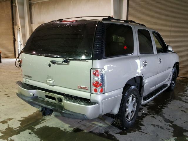 1GKEK63U24J260616 - 2004 GMC YUKON DENA SILVER photo 4