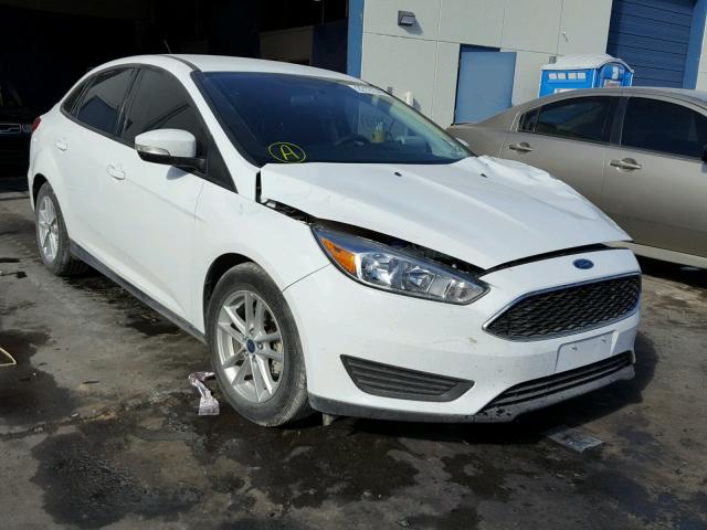 1FADP3F22GL284320 - 2016 FORD FOCUS SE WHITE photo 1