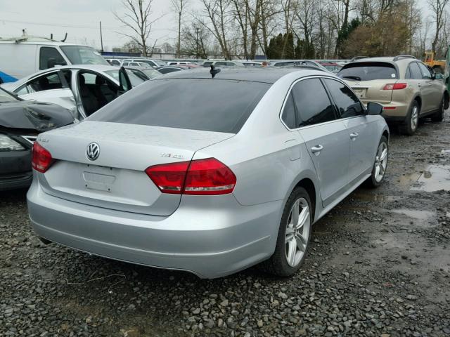 1VWCT7A32EC102666 - 2014 VOLKSWAGEN PASSAT SEL SILVER photo 4