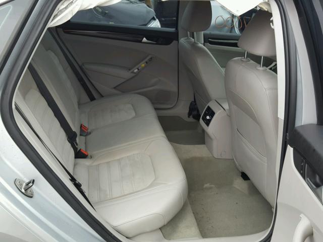 1VWCT7A32EC102666 - 2014 VOLKSWAGEN PASSAT SEL SILVER photo 6