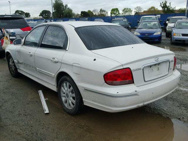 KMHWF35H24A916974 - 2004 HYUNDAI SONATA GLS WHITE photo 3