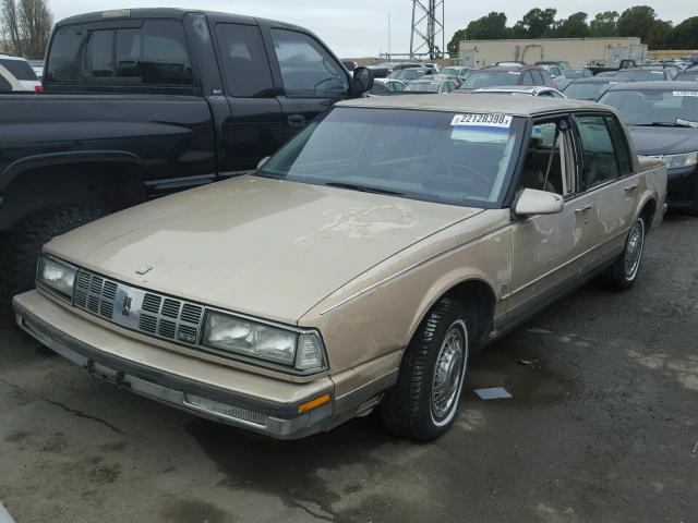 1G3CW54C5K1312860 - 1989 OLDSMOBILE 98 REGENCY BEIGE photo 2