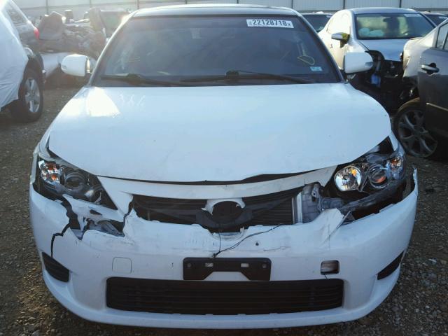 JTKJF5C79D3065354 - 2013 TOYOTA SCION TC 白色 照片 9