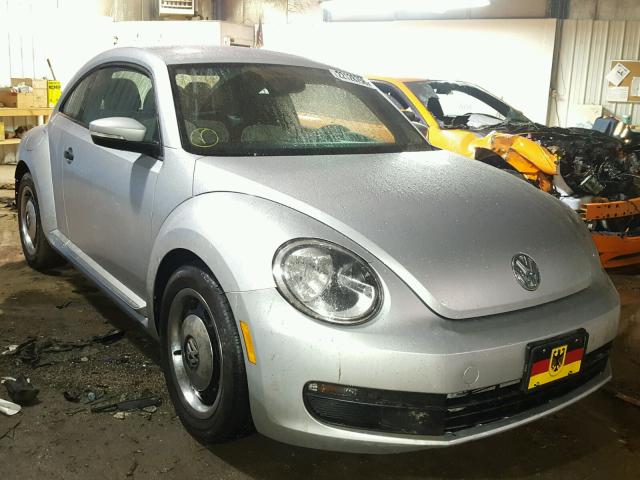 3VWF17AT6FM656330 - 2015 VOLKSWAGEN BEETLE 1.8 SILVER photo 1