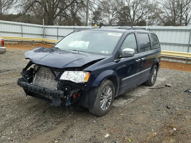 2C4RC1CG7DR511374 - 2013 CHRYSLER TOWN & COU BLUE photo 2