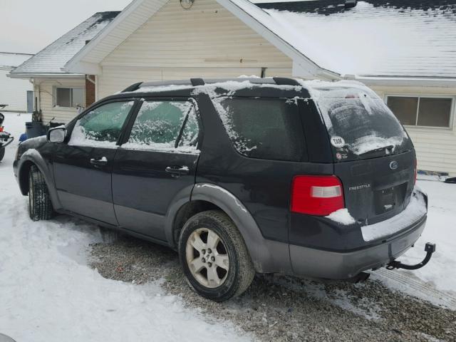 1FMDK02187GA15635 - 2007 FORD FREESTYLE BLACK photo 3