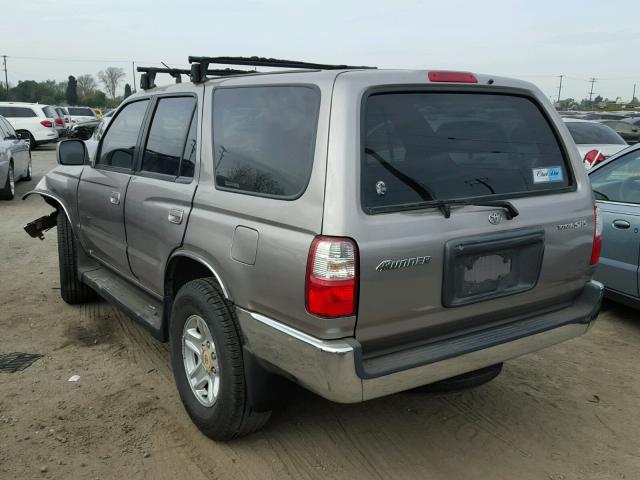 JT3GN86R110206437 - 2001 TOYOTA 4RUNNER SR GRAY photo 3