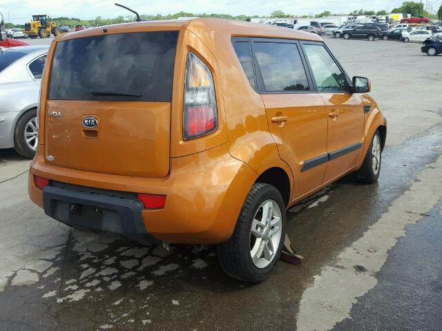 KNDJT2A25B7256670 - 2011 KIA SOUL +/!/S ORANGE photo 4