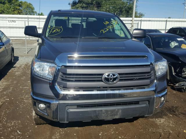 5TFRM5F16EX082033 - 2014 TOYOTA TUNDRA DOU CHARCOAL photo 9