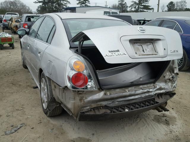 1N4AL11D34C123224 - 2004 NISSAN ALTIMA BAS SILVER photo 3