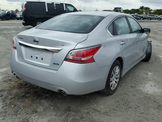 1N4AL3AP1EC413159 - 2014 NISSAN ALTIMA 2.5 SILVER photo 4