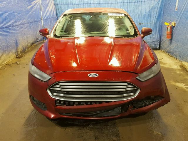 1FA6P0H72E5392003 - 2014 FORD FUSION SE RED photo 9