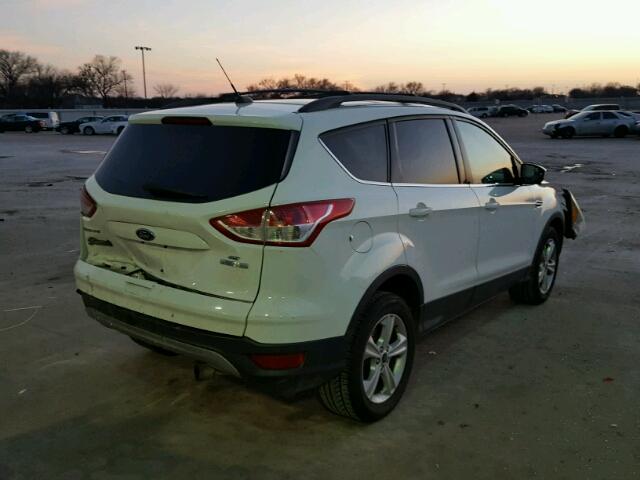 1FMCU0GX7DUC23490 - 2013 FORD ESCAPE SE WHITE photo 4